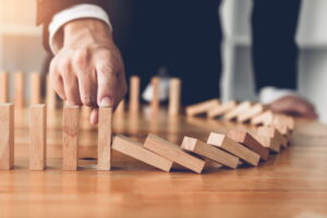 業務システム導入前に知っておきたい失敗防止のポイントは？失敗の理由と効果的な対策を解説